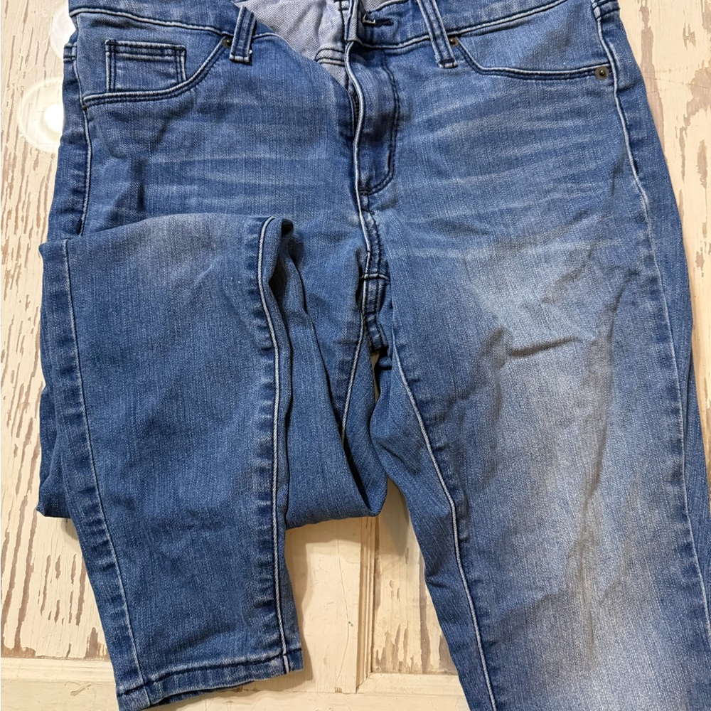 Universal Thread Women’s Denim Skinny Jeans